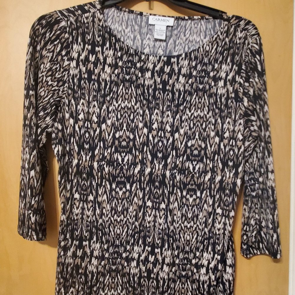 Carmen 3/4 sleeve top  Size Large,  Fits size 8-10